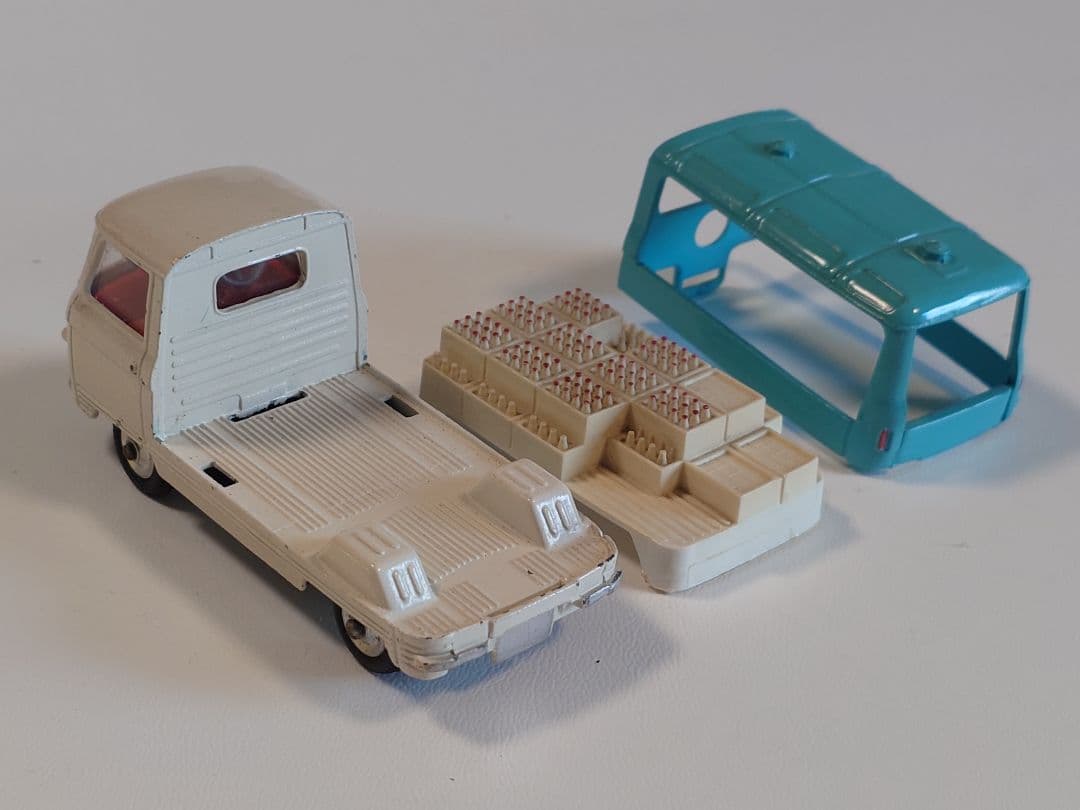 ミニカー CORGI TOYS COMMER 3/4TON CHASSIS