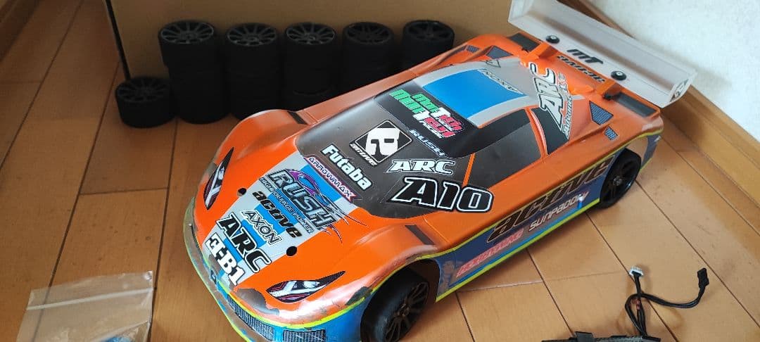 最終早価格！！激安！エンジンカーラジコンカー 　xray クラッチ付き　無限