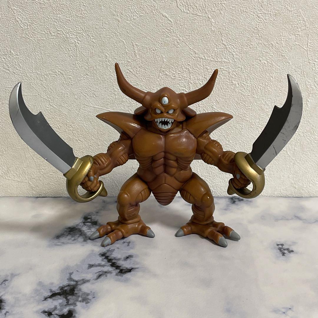 【ドラクエ】ビッグフィギュア2個セット&魔王フィギュア4個セット　まとめ売り