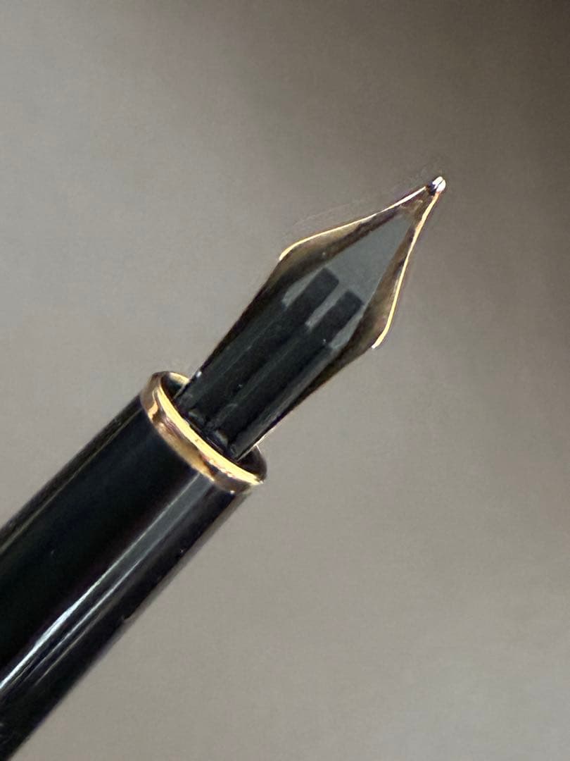 ◾️極美品◾️モンブラン マイスターシュテュック クラシック◾️144万年筆◾️未使用？