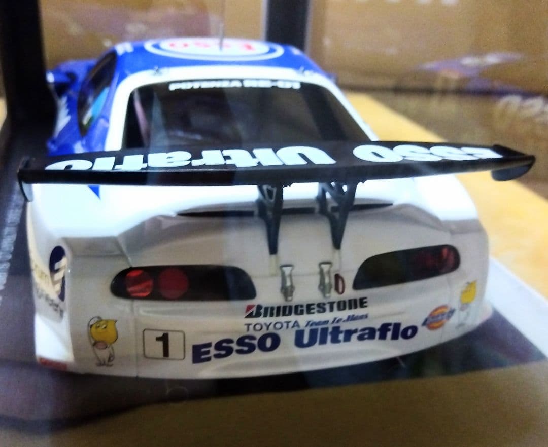 オートアート エッソウルトラフロースープラ 2003 スーパーGT 脇阪寿一