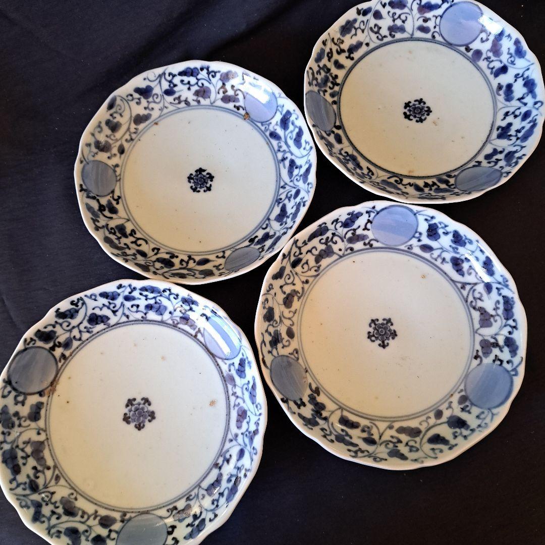 「花唐草と丸文絵皿(直径17.5cm） モダンデザイン！」染付皿4客セット 骨董