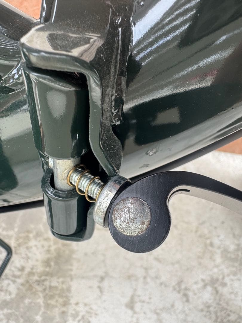 ギア付き折りたたみ自転車　ダークグリーン