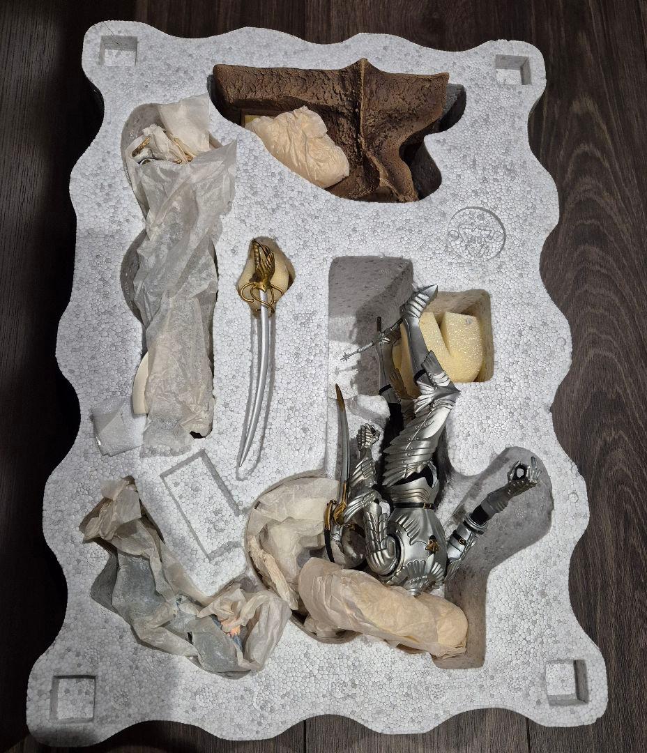 グリフィス ミレニアム・ファルコン [初版] フィギュア