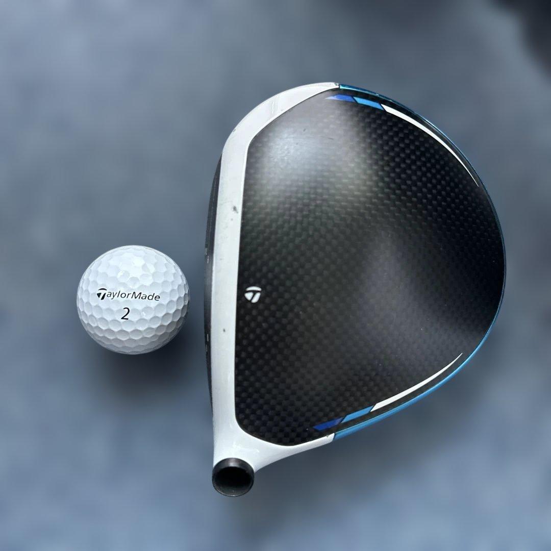 《テーラーメイド》SIM2 MAX-D ドライバーヘッド10.5°＋ヘッドカバー