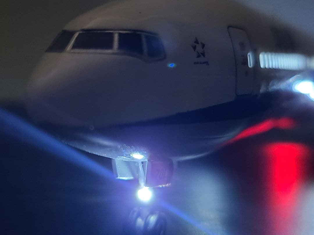 ANA BOEING 777-200 LED仕様完成品