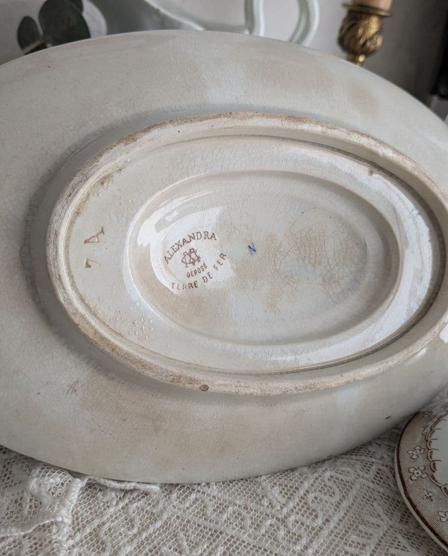 クレイユモントロー alexandra蓋付きソーシエール フランス アンティーク