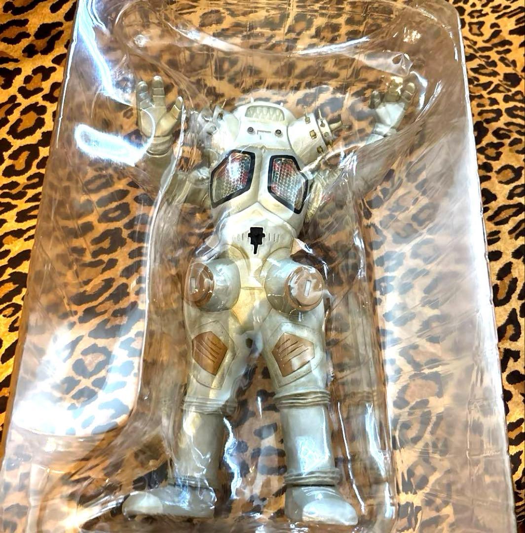 新品　予約2年待ち限定品！CCP 特撮シリーズ　宇宙ロボット　キングジョー