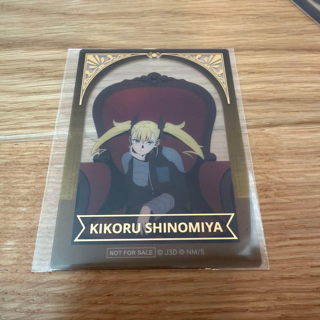 【限定品】 プラザ限定メタリック 缶バッチボックス 缶バッチChair