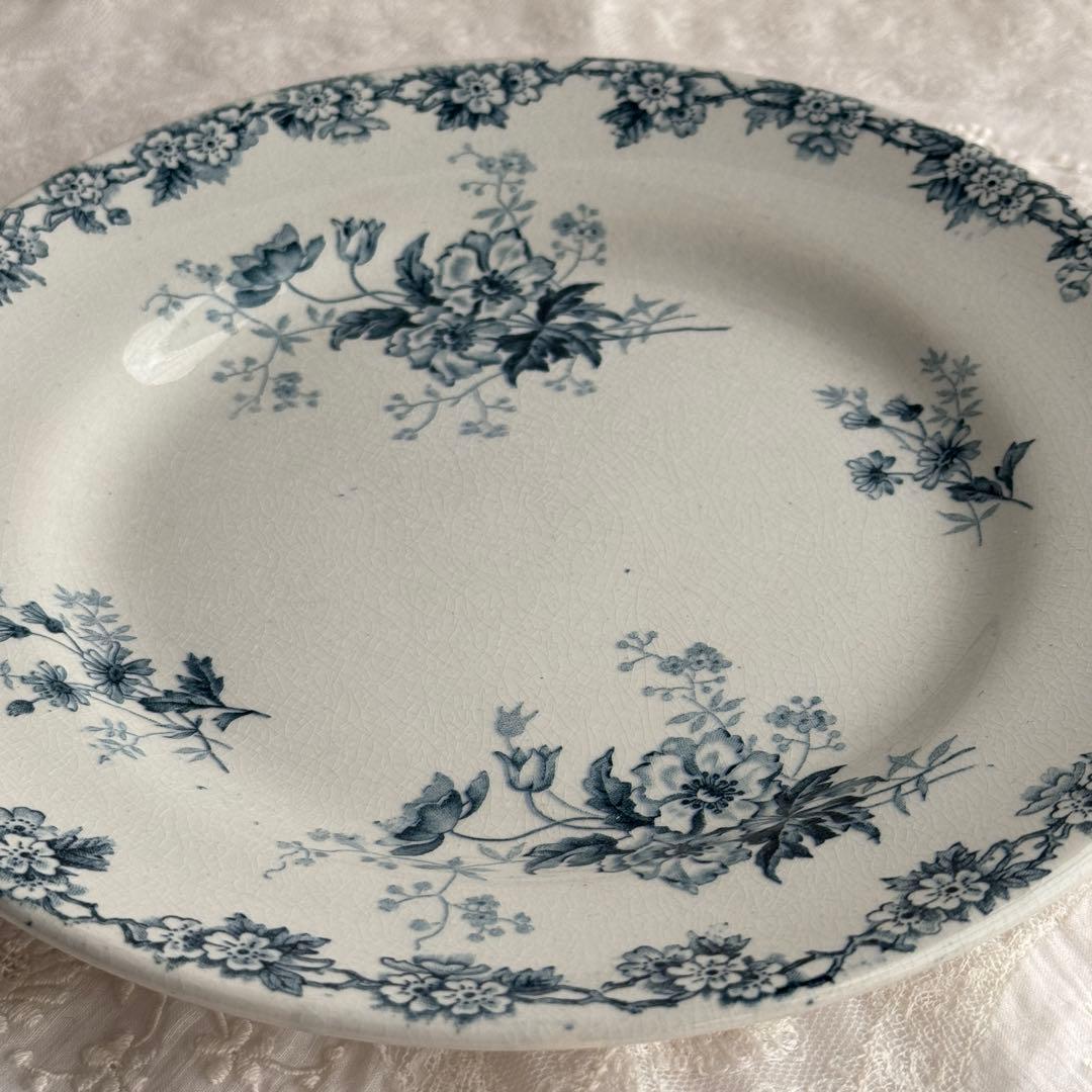 フランスアンティーク　ショワジールロイ　Choisy BRESTOIS　平皿