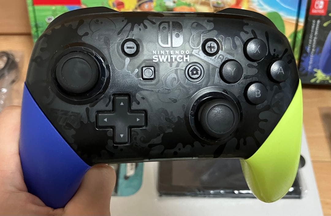 NINTENDO SWITCH 2020年 あつもりVer 中古 プロコン付き