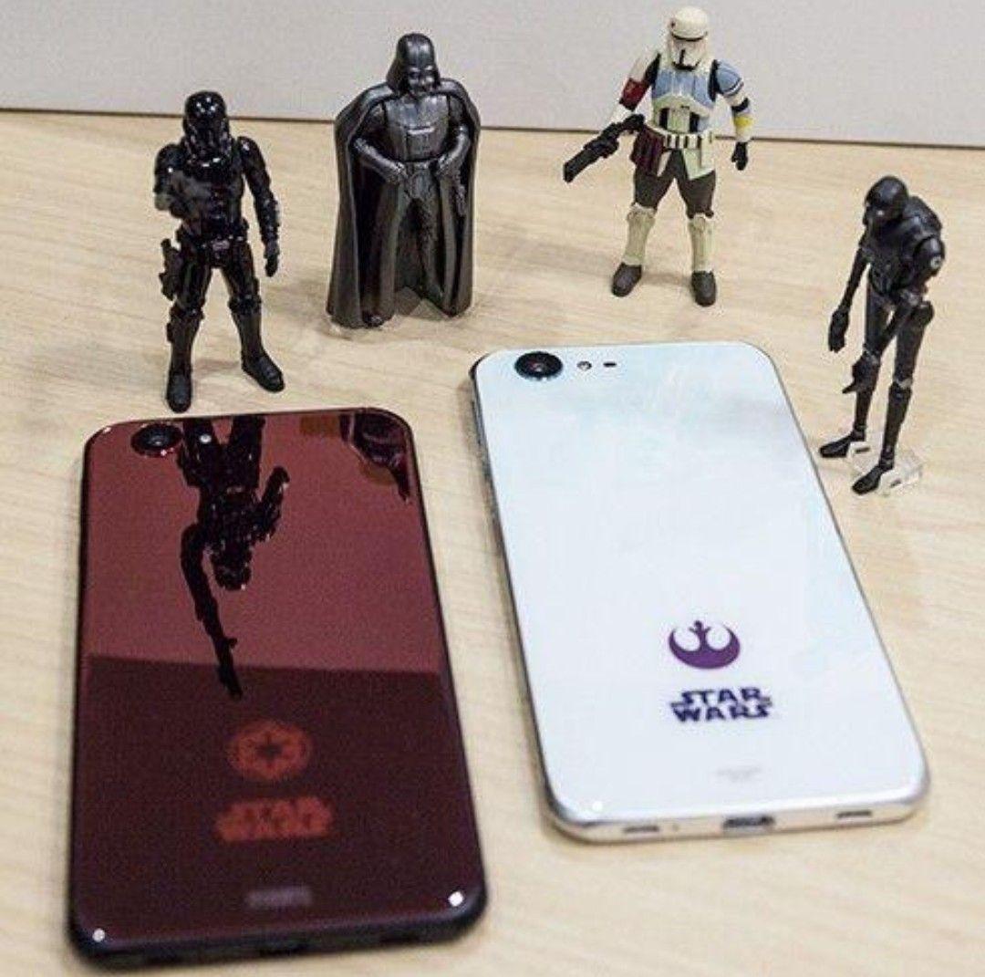 スターウォーズWhite＋Black ソフトバンク限定Android AQUOS