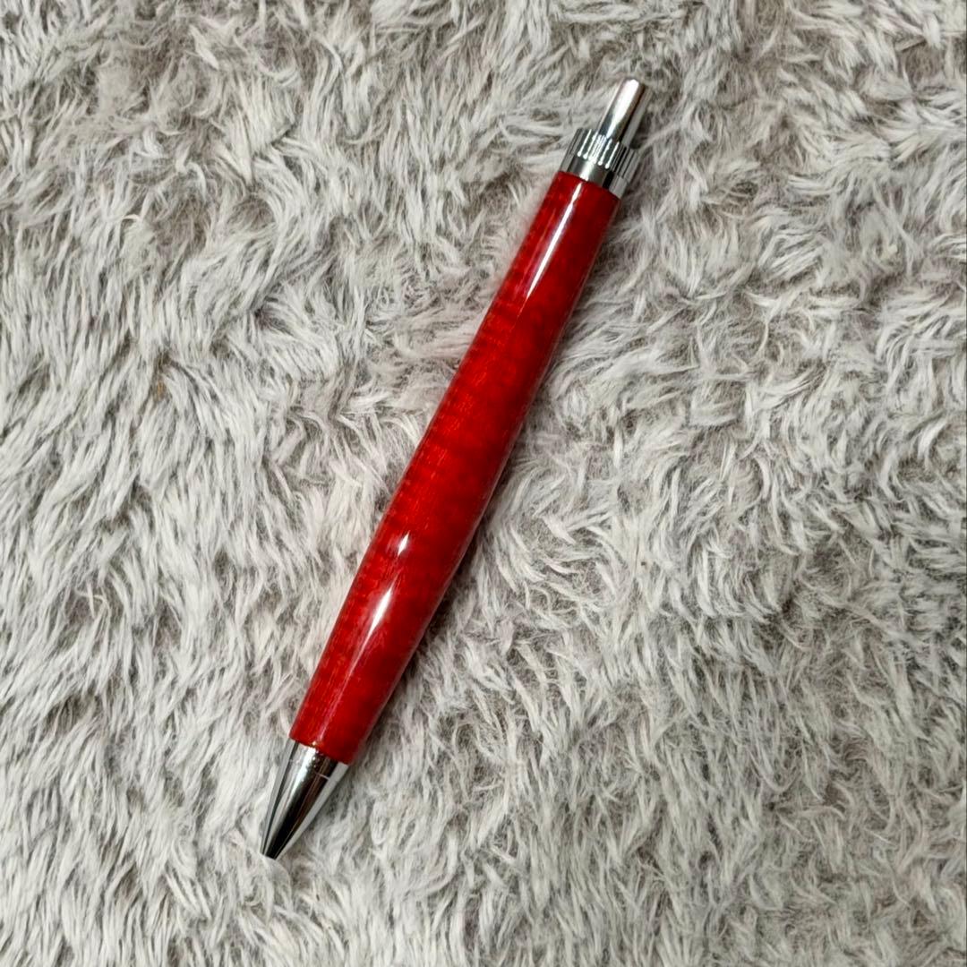 木軸ペン　ラッカー仕上げ　楽器　ギター　赤　紅花