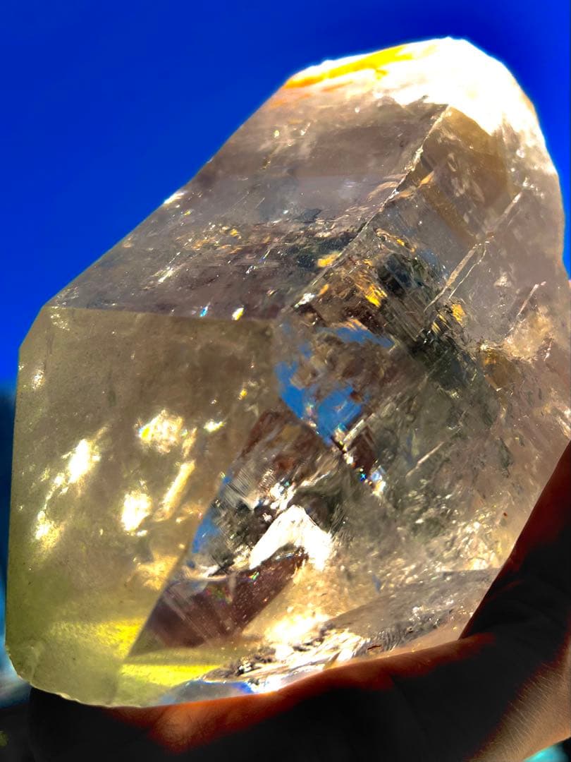 特別価格✨美✨希少✨特大１kgAAAAAマニハール水晶 カテドラル✨虹の泉神殿