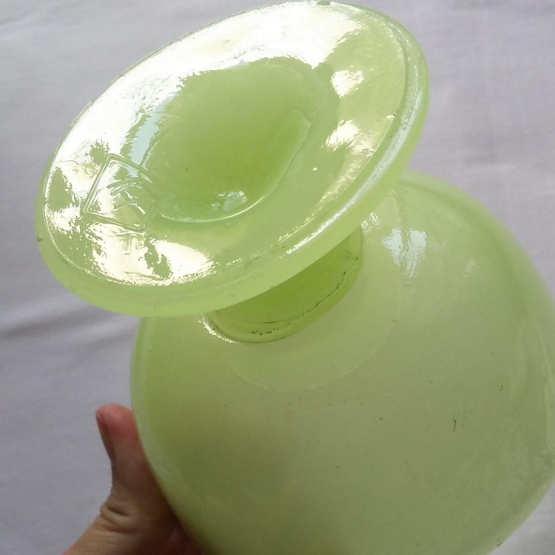 レモンイエローの氷コップ 2点【骨董 アンティーク ウランガラス】