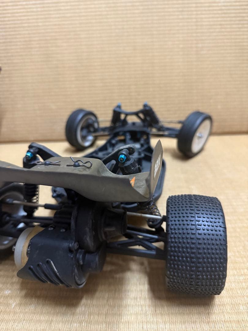 kawada B2X 1/10 ラジコン　オフロード