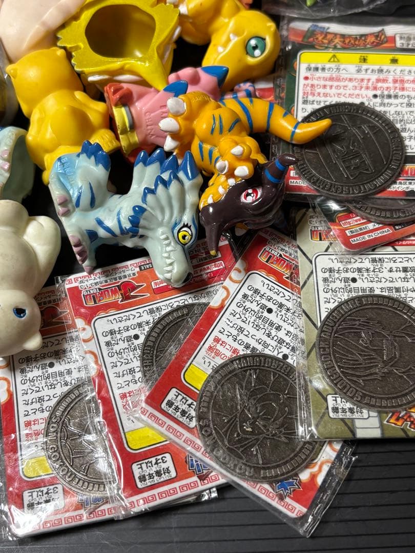 デジモン　ウルトラマン　怪獣　他　キャラクター　指人形　マスコット　セット