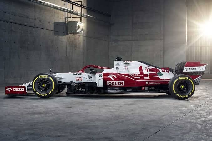 アルファロメオF1c41ミニカー1/18キミライコネン　ラストラン