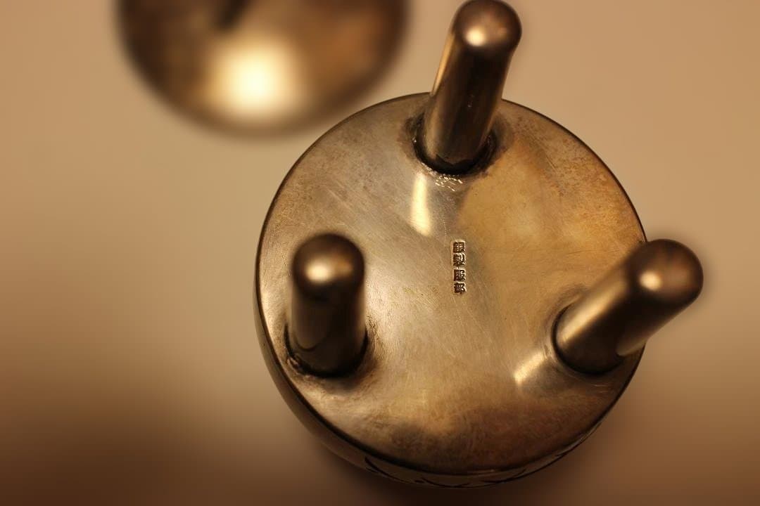 宮内省御用　服部製　純銀　丸形透かし香炉　241ｇ　　香道具銀瓶湯沸鉄瓶