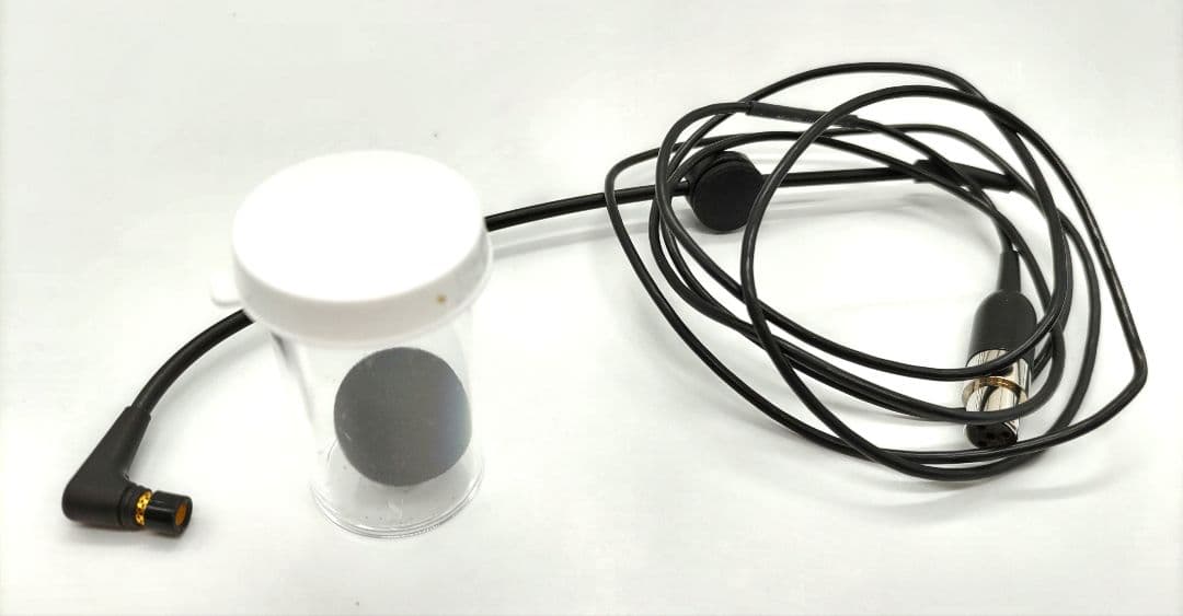 SHUREヘッドウォーンボーカルマイクロホン BETA53ワイヤレスケース付き