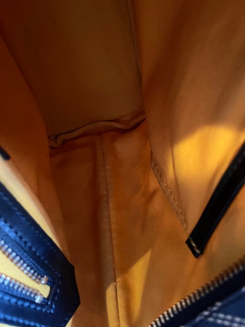 レザレクション　カートバッグ