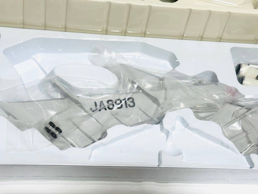 JALUX 1/200 B747-400 JAL one world塗装