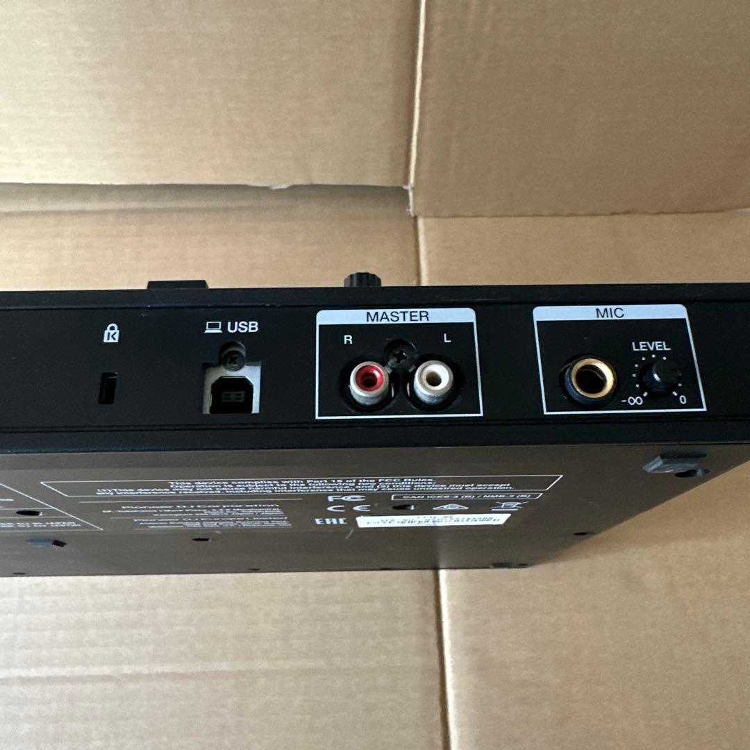 Pioneer DJ DDJ-RB DJ コントローラー