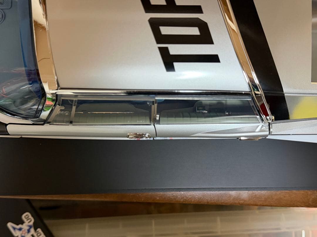 1/8ポインター前期型　ウルトラセブン　専用ケース/モロボシ・ダン付属