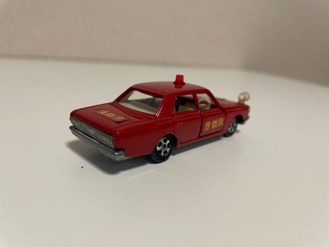 トミカ 27-1 クラウン　ファイアチーフカー1Aホイール　日本製　当時物