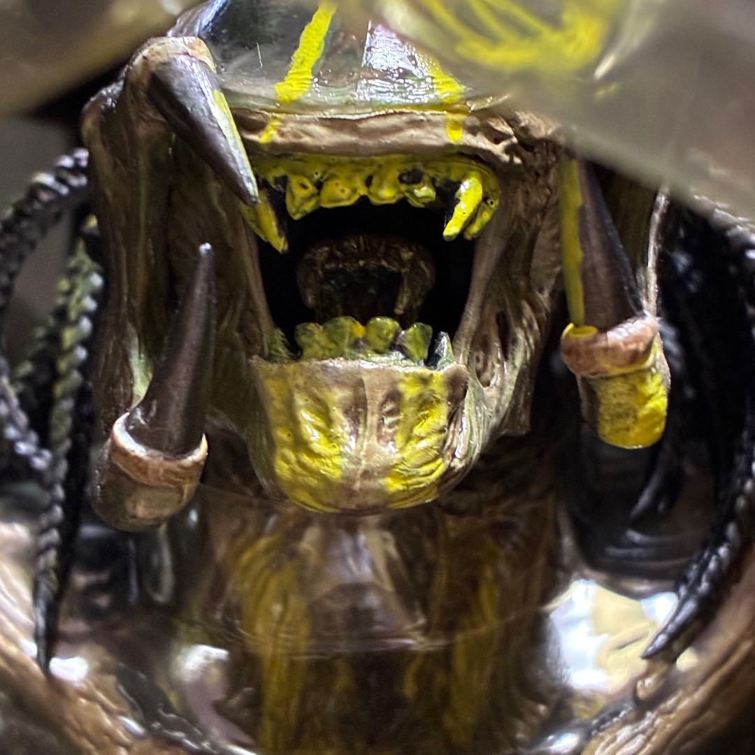 AVP2 エイリアンズVSプレデター　完全版　コレクターズBOX プレデリアン