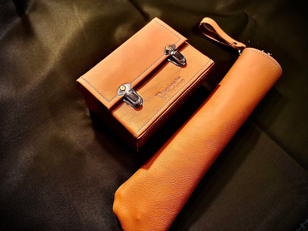 年末SALE!Pvt.Workshop 本革　デッキケース DB08 PMB