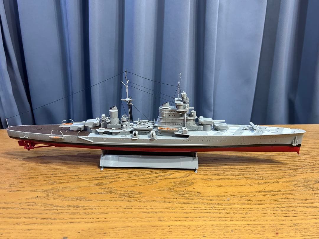 イタリア高速巡洋艦ポーラ1/350サイズ精密製作、完成品送料込み販売