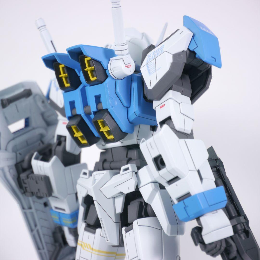 MG デュエルガンダム 塗装 完成品 バンダイ ガンプラ 1/100