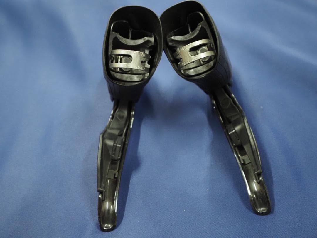 シマノ デュラエース R9150 STIレバー Di2 リムブレーキ