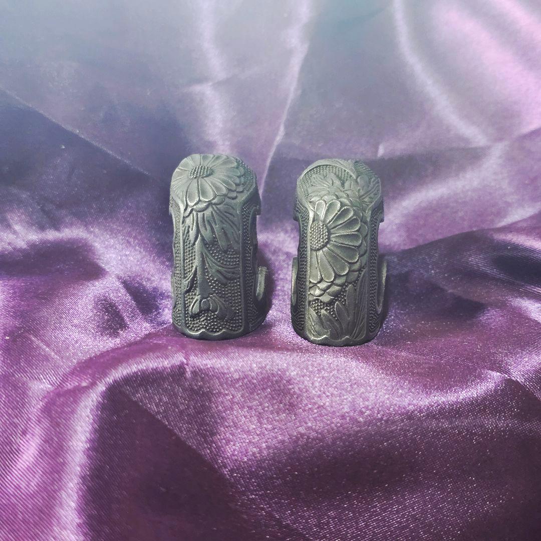 菊花文 銅地緑頭 半太刀拵 縁頭・栗形・尻金 揃金具 大縁42mm