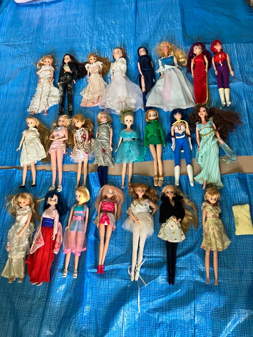 最終値下げ‼️レア！リカちゃん・バービー・セーラームーン他　衣装・小物など大量