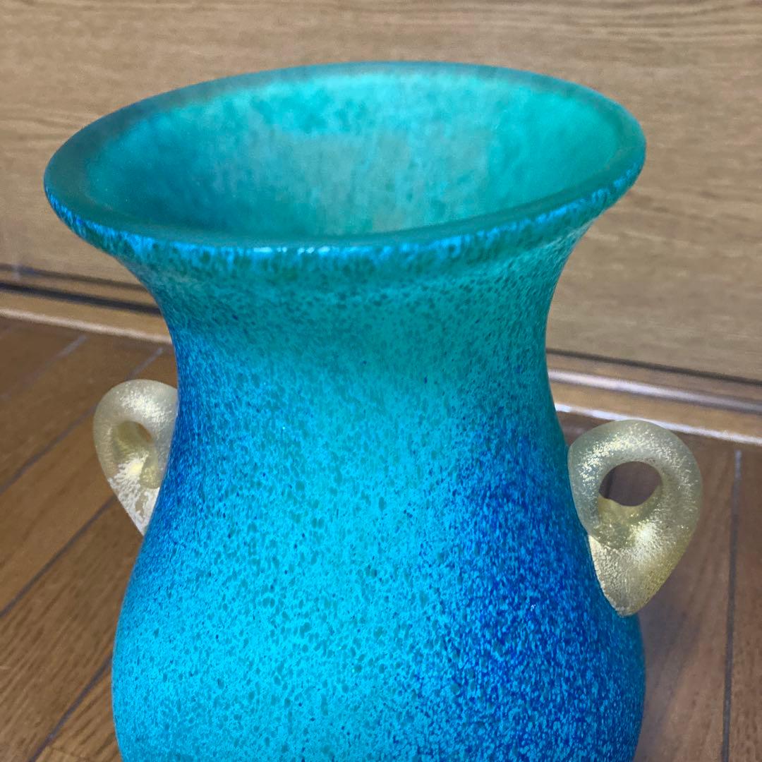 岩田久利作「絲韻」ガラス花瓶、宙吹きガラス