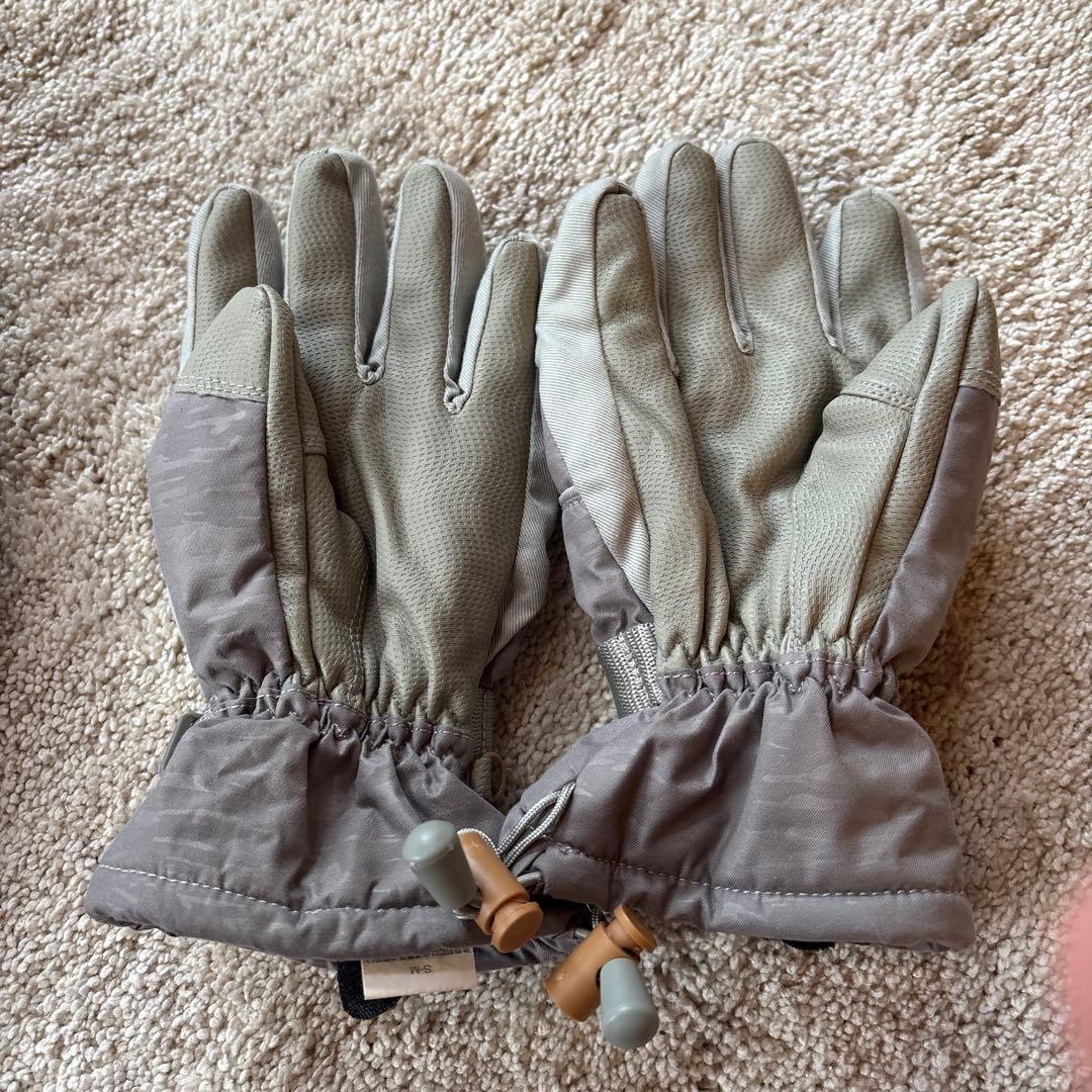 ROXY スノーボードウェア 女性用 花柄