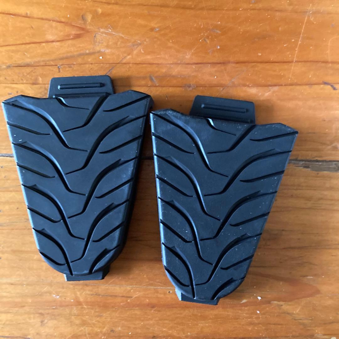 Bontrager ホワイト 自転車シューズ　クリート　クリートカバー付き