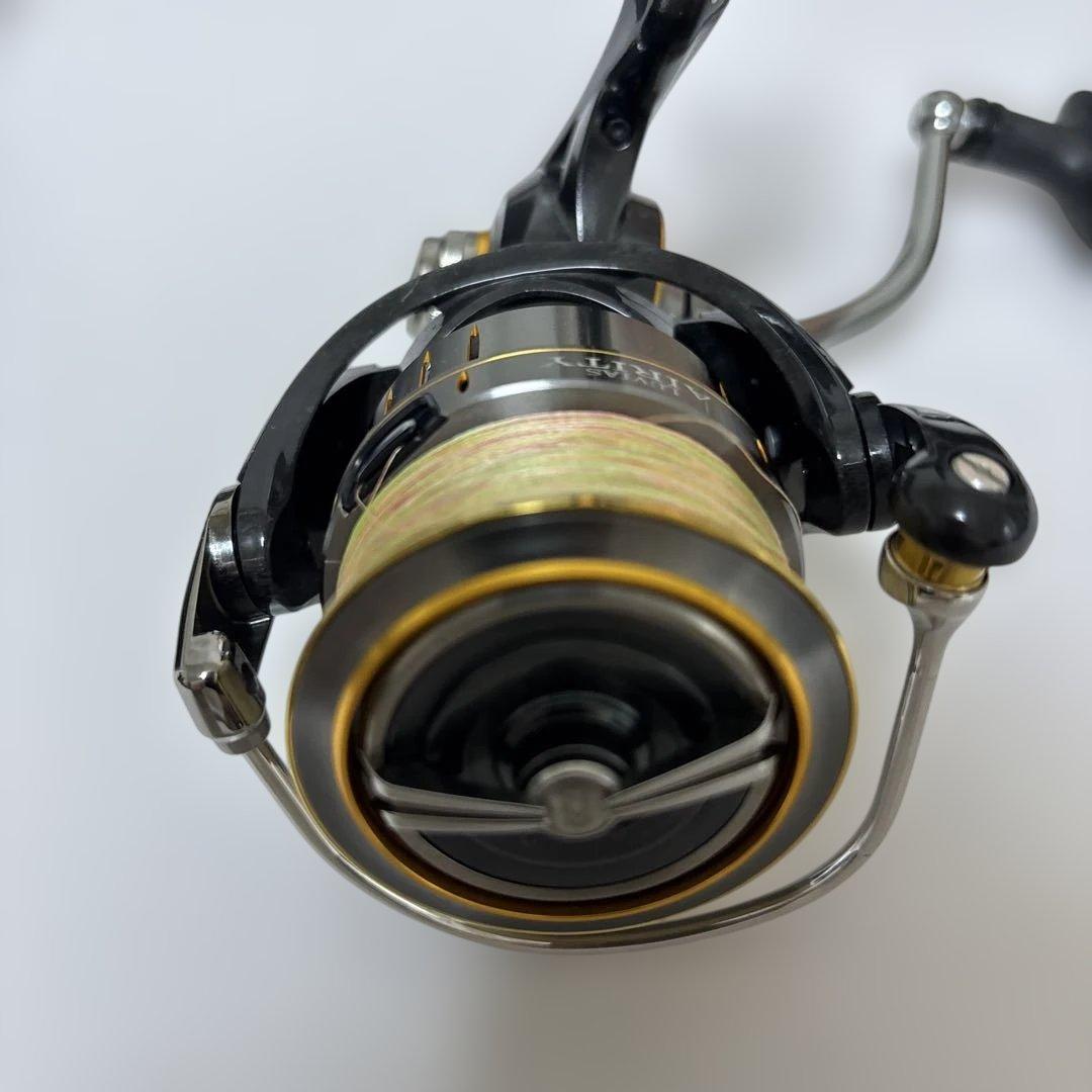 LUVIAS AIRITY LT3000S-CXH スピニングリール