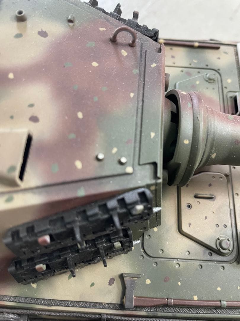 ヘンロン1／16 キングタイガーラジコン戦車　ジャンク