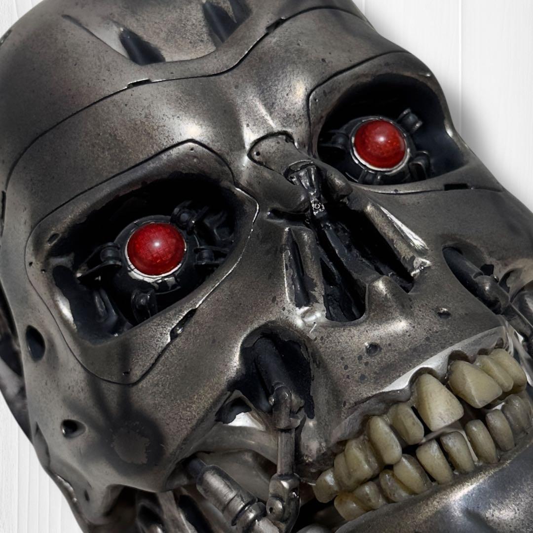 【希少品】T-800 ENDSKULL PROP REPLICA