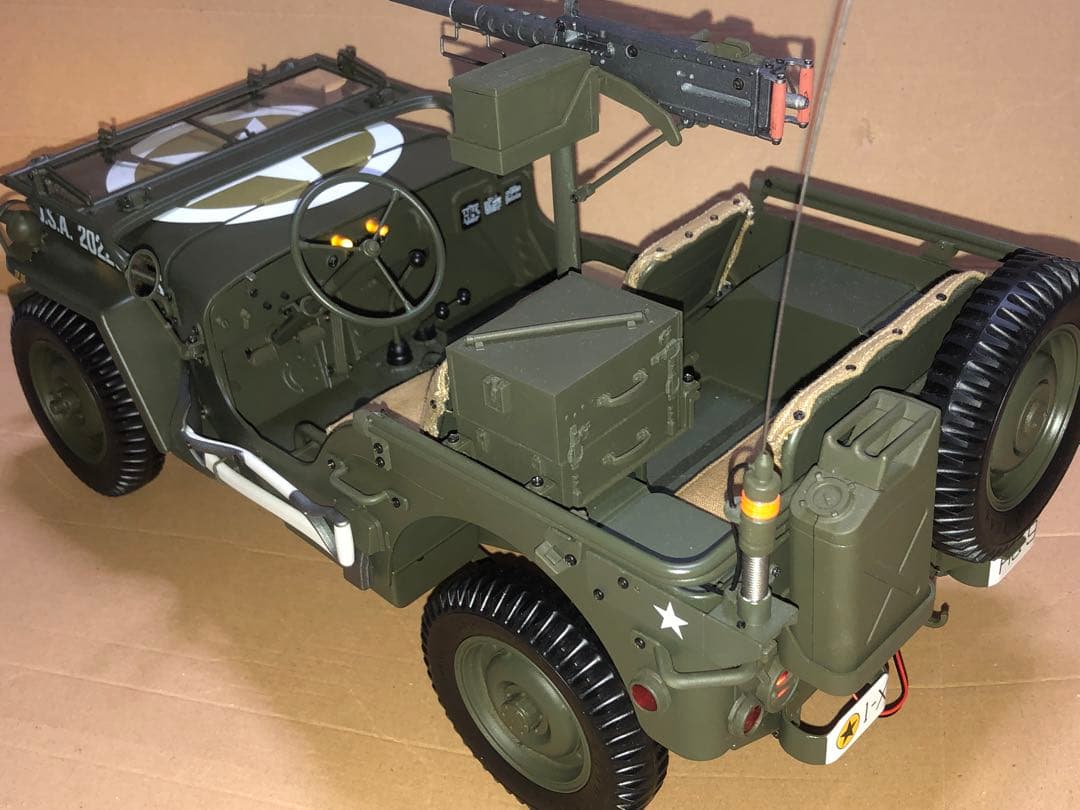 アシェット1/8 ウイリスMB 完成品