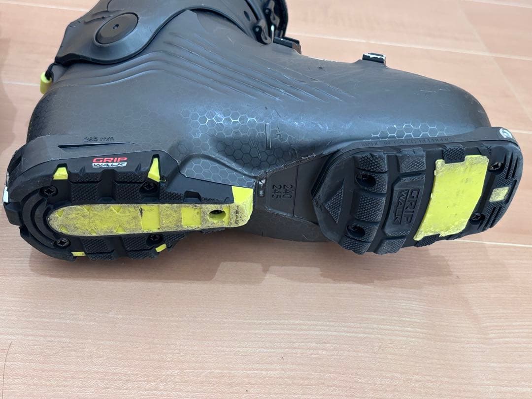 テック対応 HEAD KORE1 24.0-24.5 285mm 格安