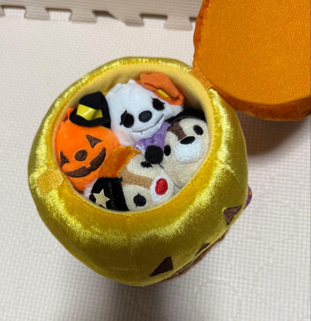 ツムツム　ハロウィン　パンプキンタワー　チップとデール