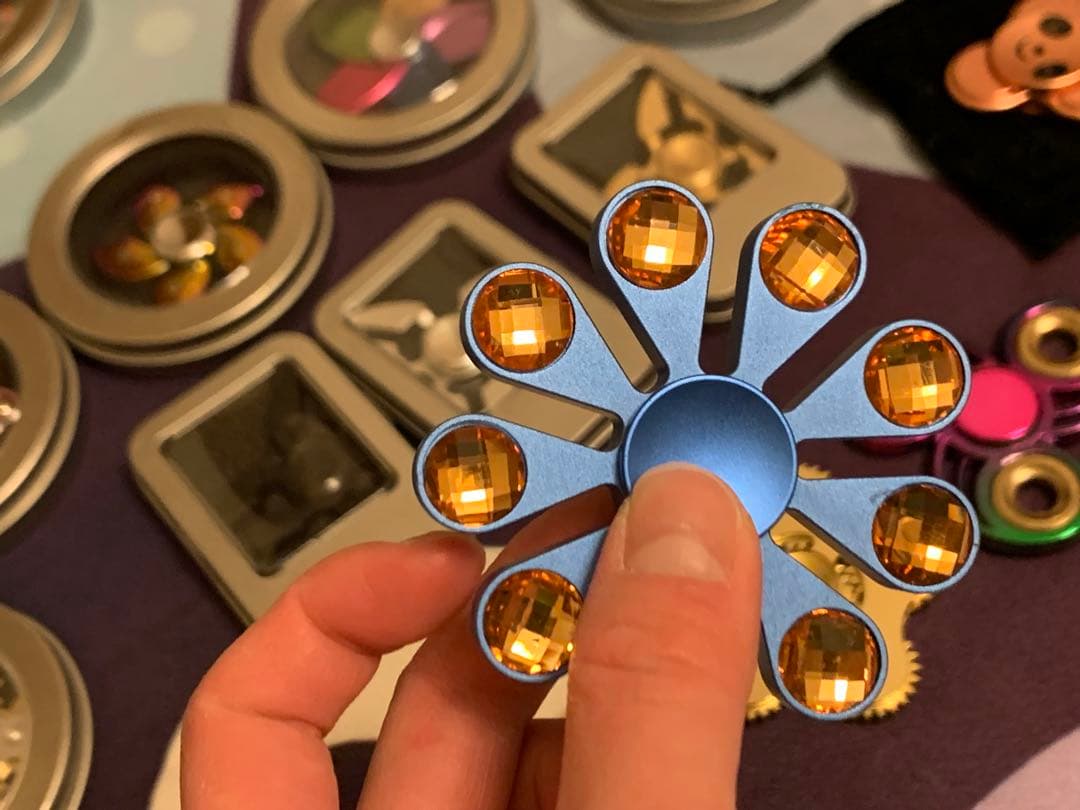 ハンドスピナー　大量