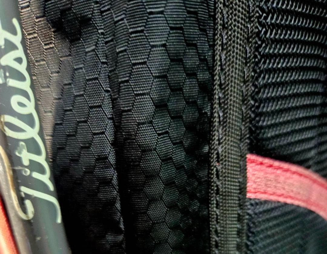 送料無料/超美品　Titleist 高級スタンド式/キャディバッグ 黒・赤