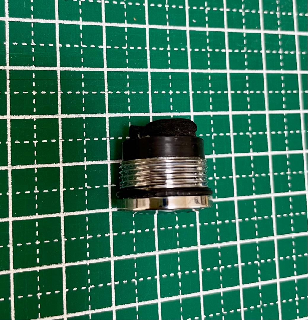 SHIMANO BB-X1.2-530SI 新品　未使用品