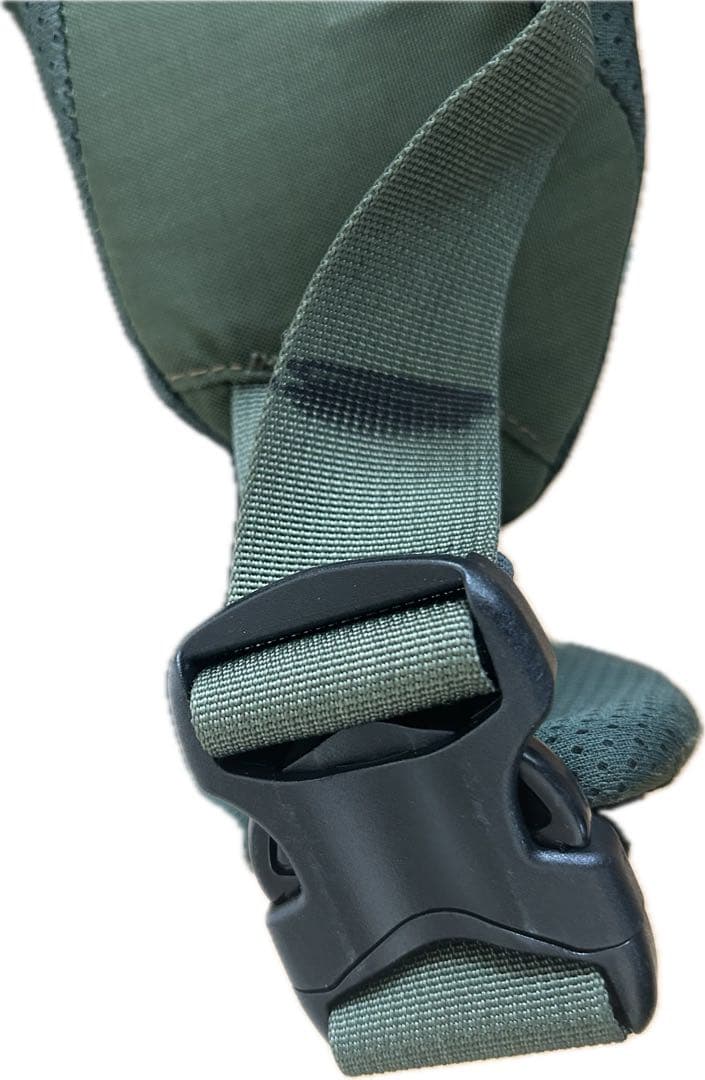 patagonia バックパック 30L ヘルメットホルダー付き（モンベル）