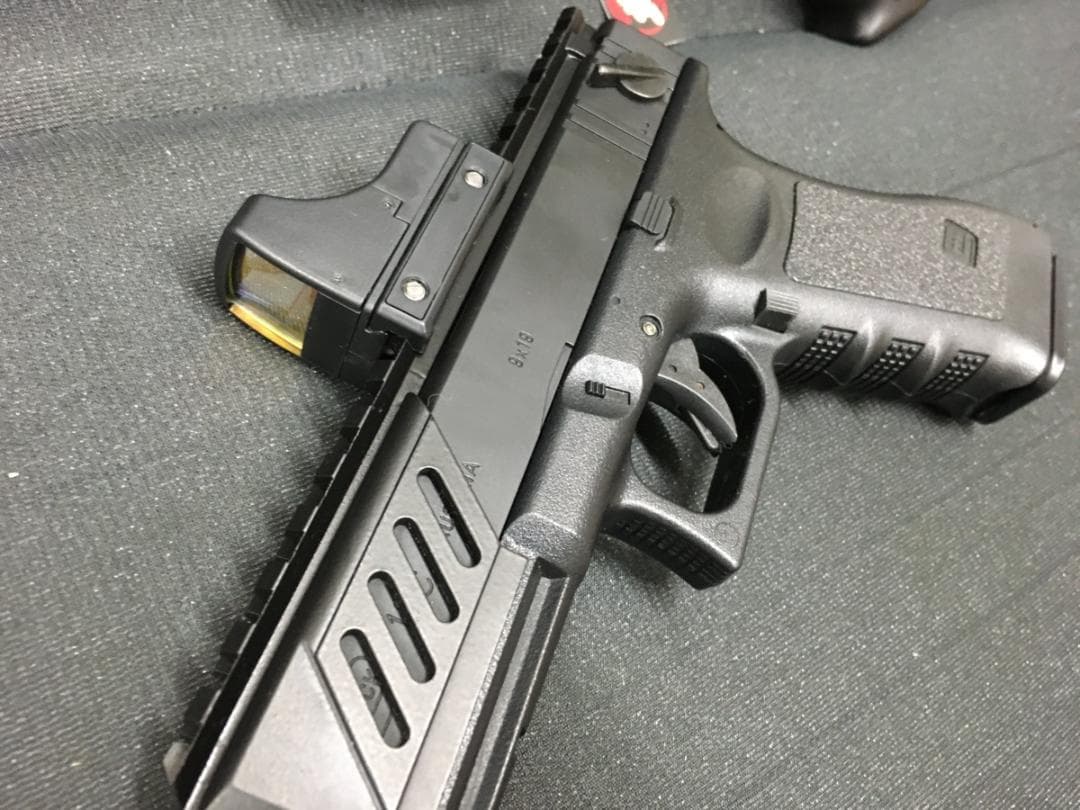 東京マルイ　電動ハンドガングロック18C カスタム　4点セット　新品